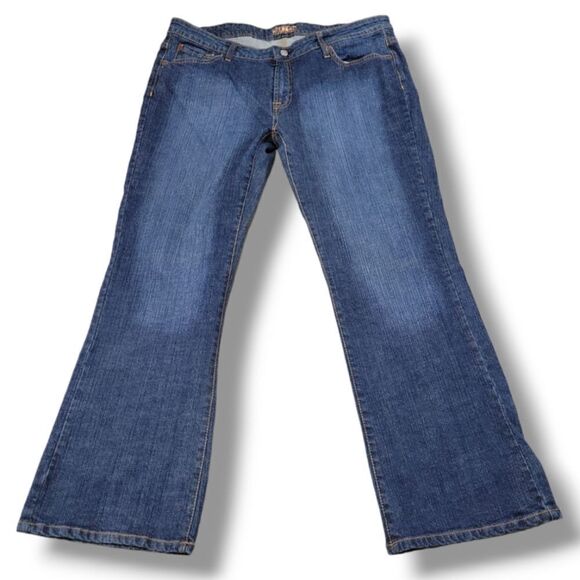 Bitten Sarah Jessica Parker Jeans Size 16S W39" x L30" Bootcut Jeans Blue Denim - Picture 1 of 6